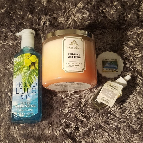 Bath & Body Works Other - Bath & Body Works Weekend Bundle!